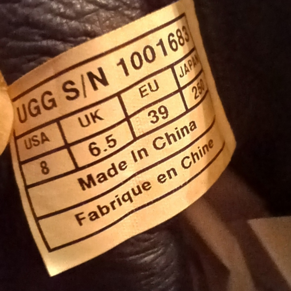 UGG " COSIMA " GENUINE SOFT BLACK LEATHER PLATFORM BOOTS - Picture 10 of 14